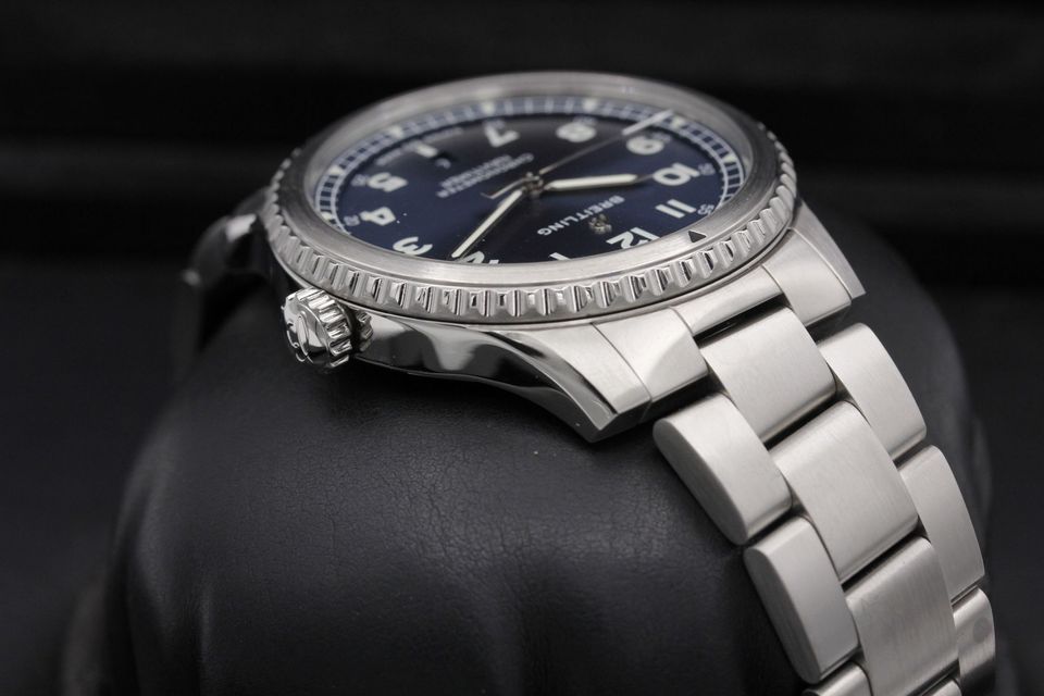 Breitling Navitimer 8 A17314 Image 4